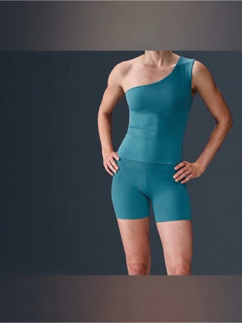 Nike [M] Women's Zenvy Dri-FIT Asymmetrical Tank Top & Biker Shorts Set Blue